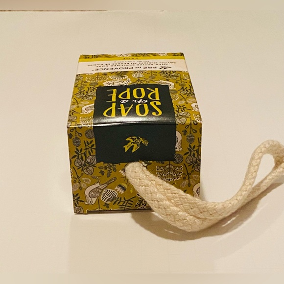 Pre de Provence Sage & Shea Butter Soap on a Rope - Picture 7 of 10